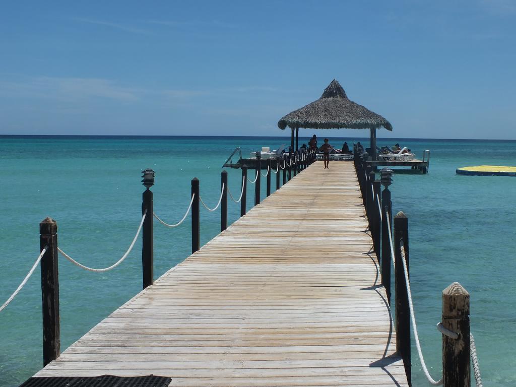 Appartamenti In Cadaques Caribe Bayahibe Room photo